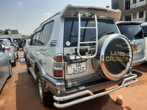 Toyota Land Cruiser Prado 2005 Silver