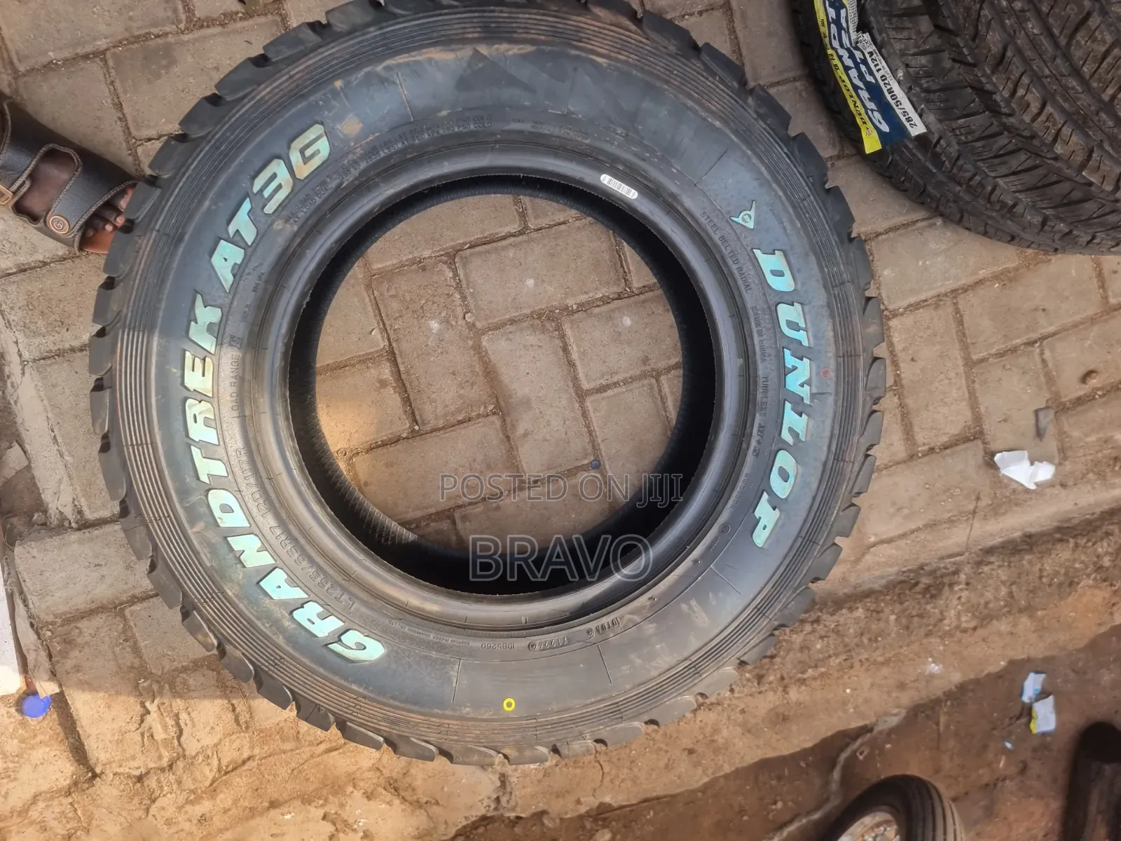 265/65r17 Dunlop All Terrian
