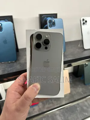 New Apple iPhone 15 Pro Max 256 GB Gray