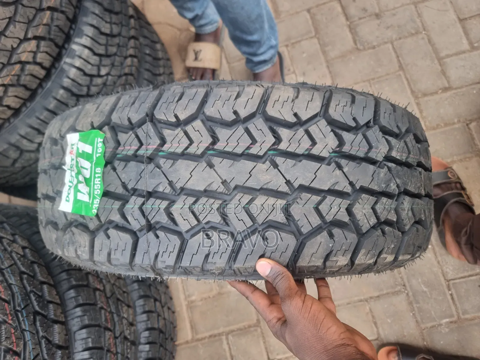 235/55r18 Tyres for Harrier Hybrid, Rov4 New Model