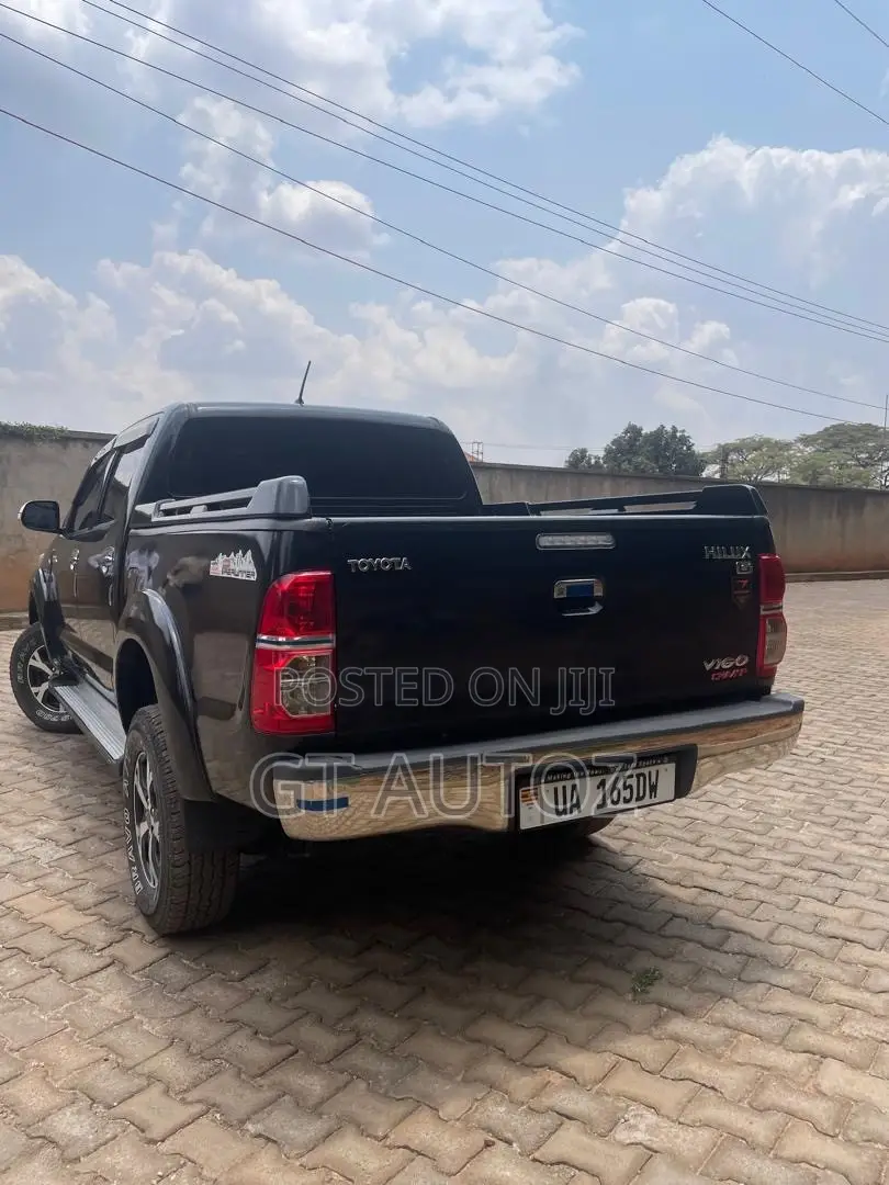 Toyota Hilux 2.7 VVT-i 4X4 SRX 2012 Gray