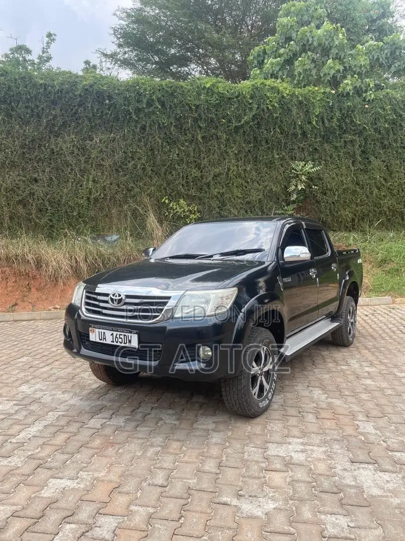 Toyota Hilux 2.7 VVT-i 4X4 SRX 2012 Gray