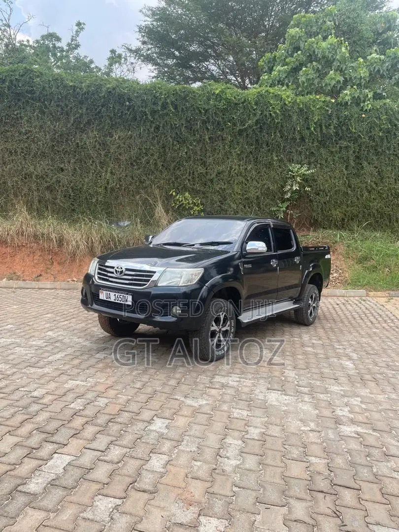 Toyota Hilux 2.7 VVT-i 4X4 SRX 2012 Gray