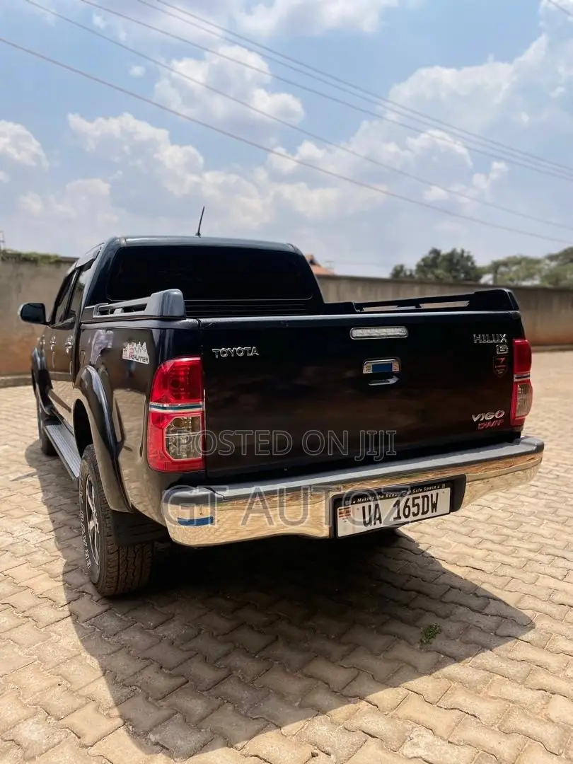 Toyota Hilux 2.7 VVT-i 4X4 SRX 2012 Gray