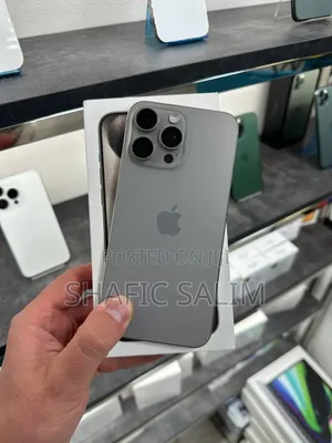 New Apple iPhone 16 Pro Max 1 TB Silver