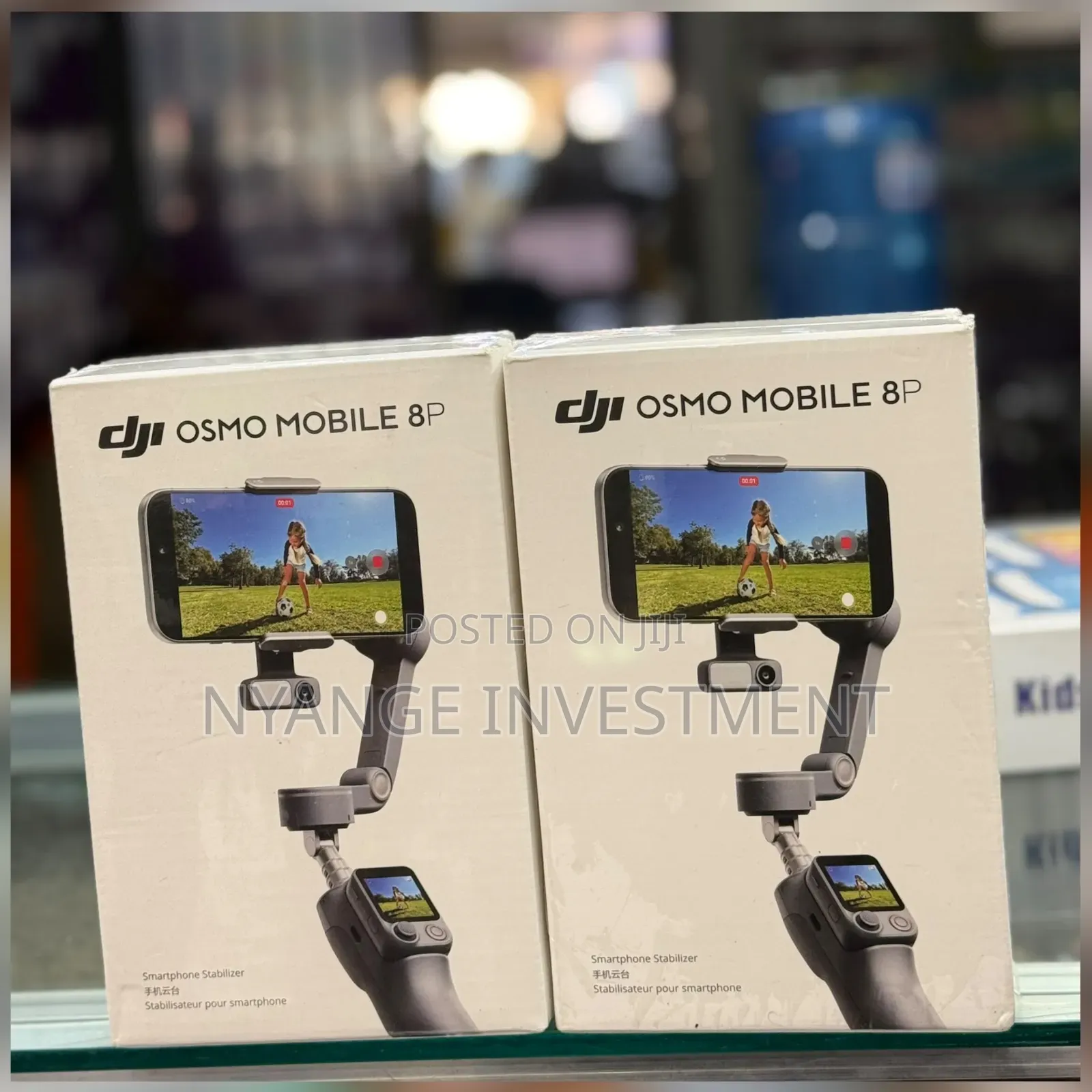 DJI Osmo Mobile 8P Smartphone Stabilizer.