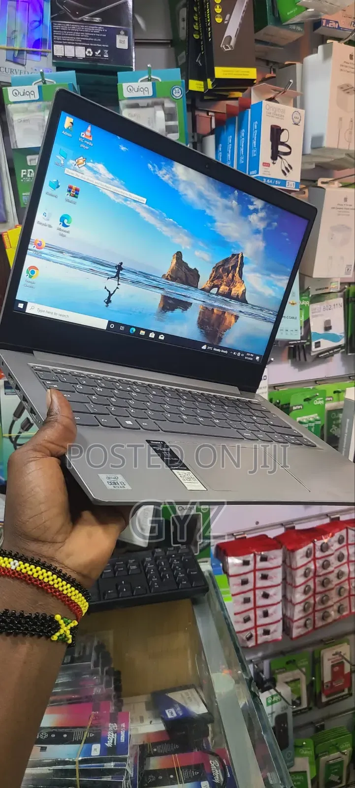 Laptop Lenovo Ideapad 3 4GB Intel Core i3 HDD 320GB