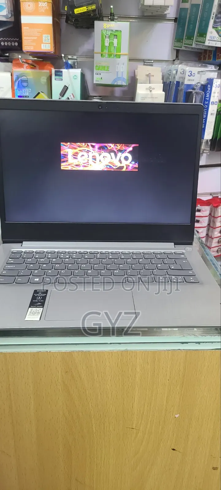 Laptop Lenovo Ideapad 3 4GB Intel Core i3 HDD 320GB