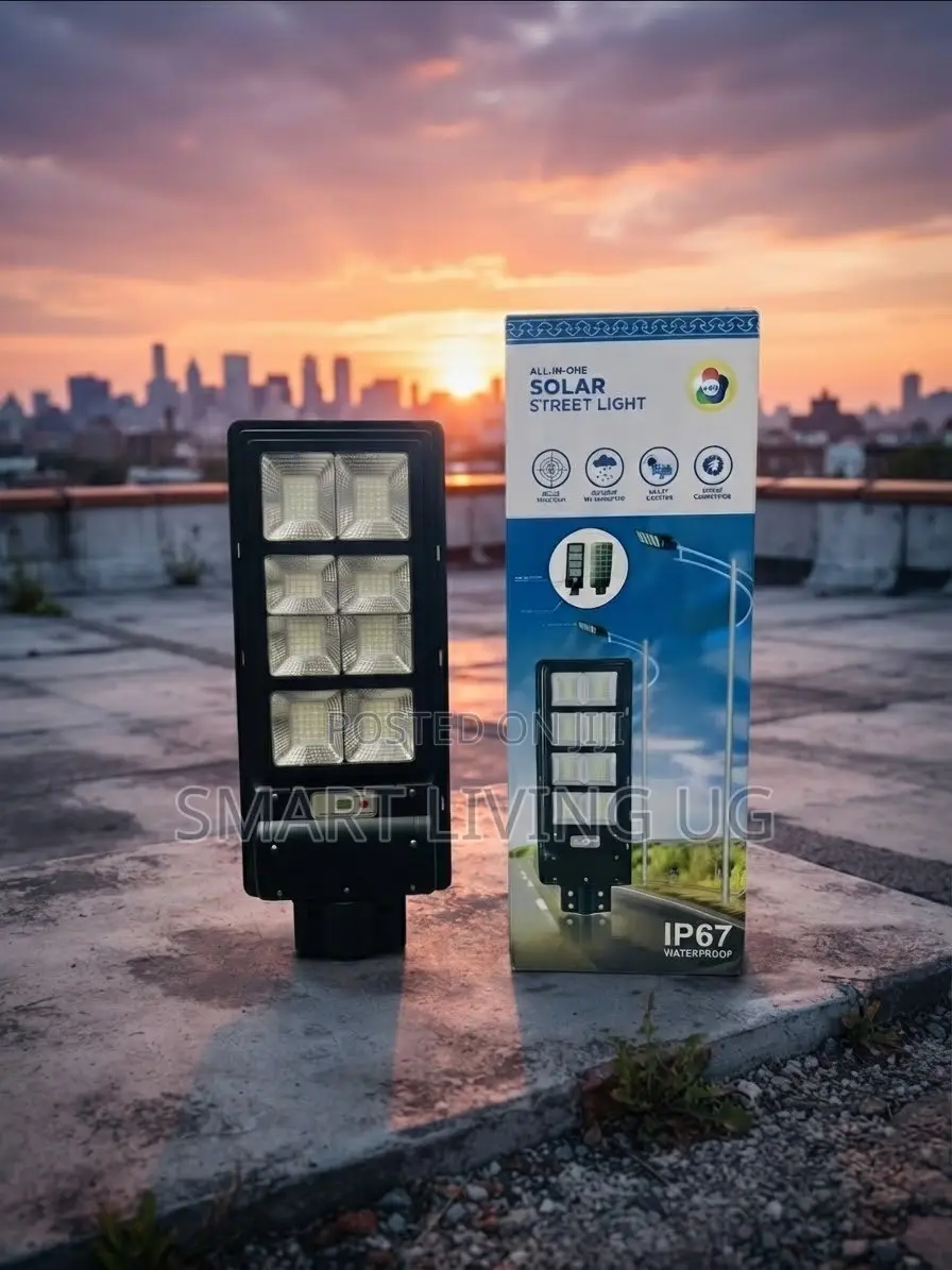 Ultra-Bright 1000W IP67 Waterproof Solar Street Light With Remote