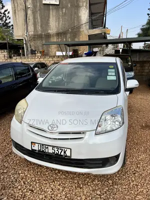 Toyota Passo 1.0 FWD 2012 White