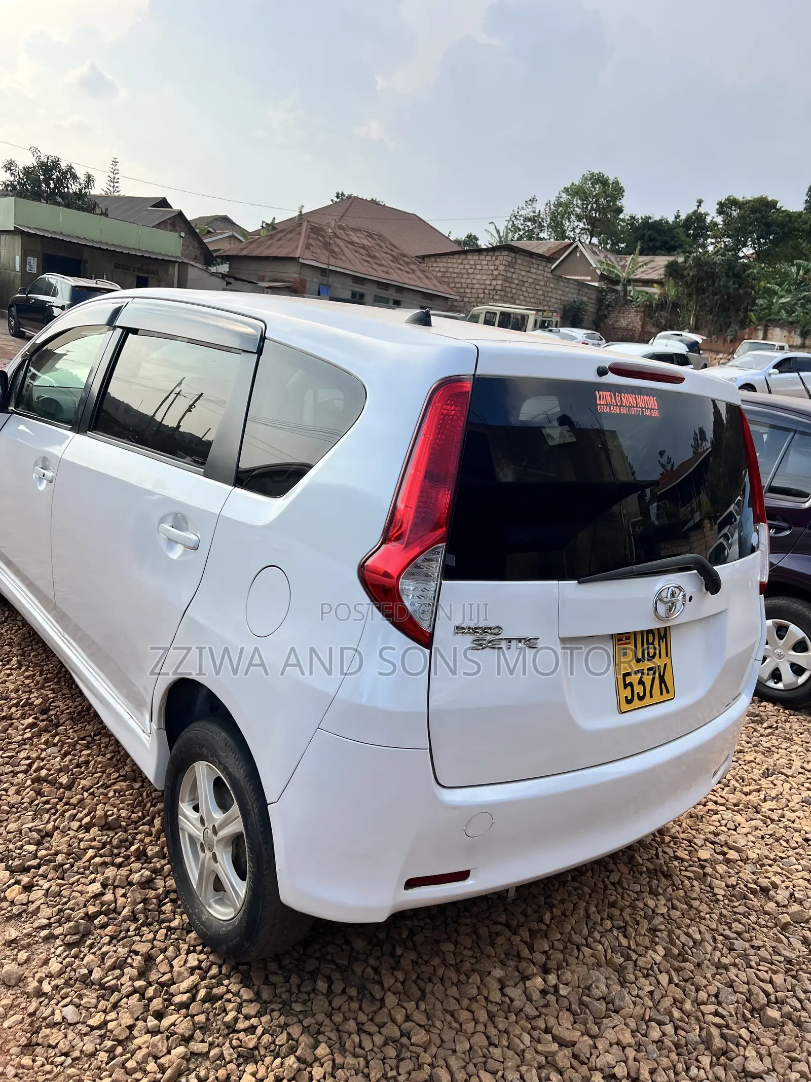 Toyota Passo 1.0 FWD 2012 White