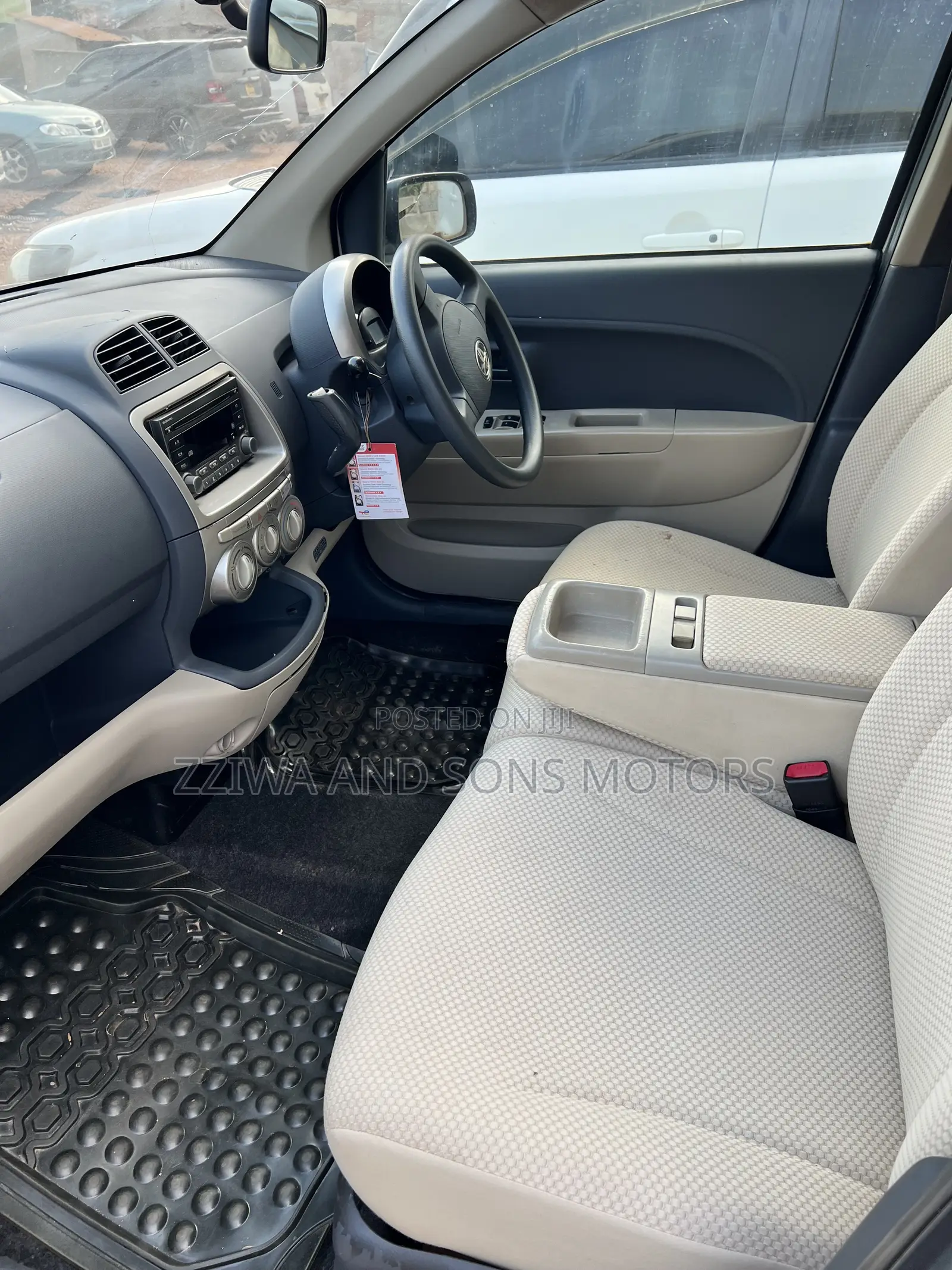 Toyota Passo 1.0 AWD 2010 White