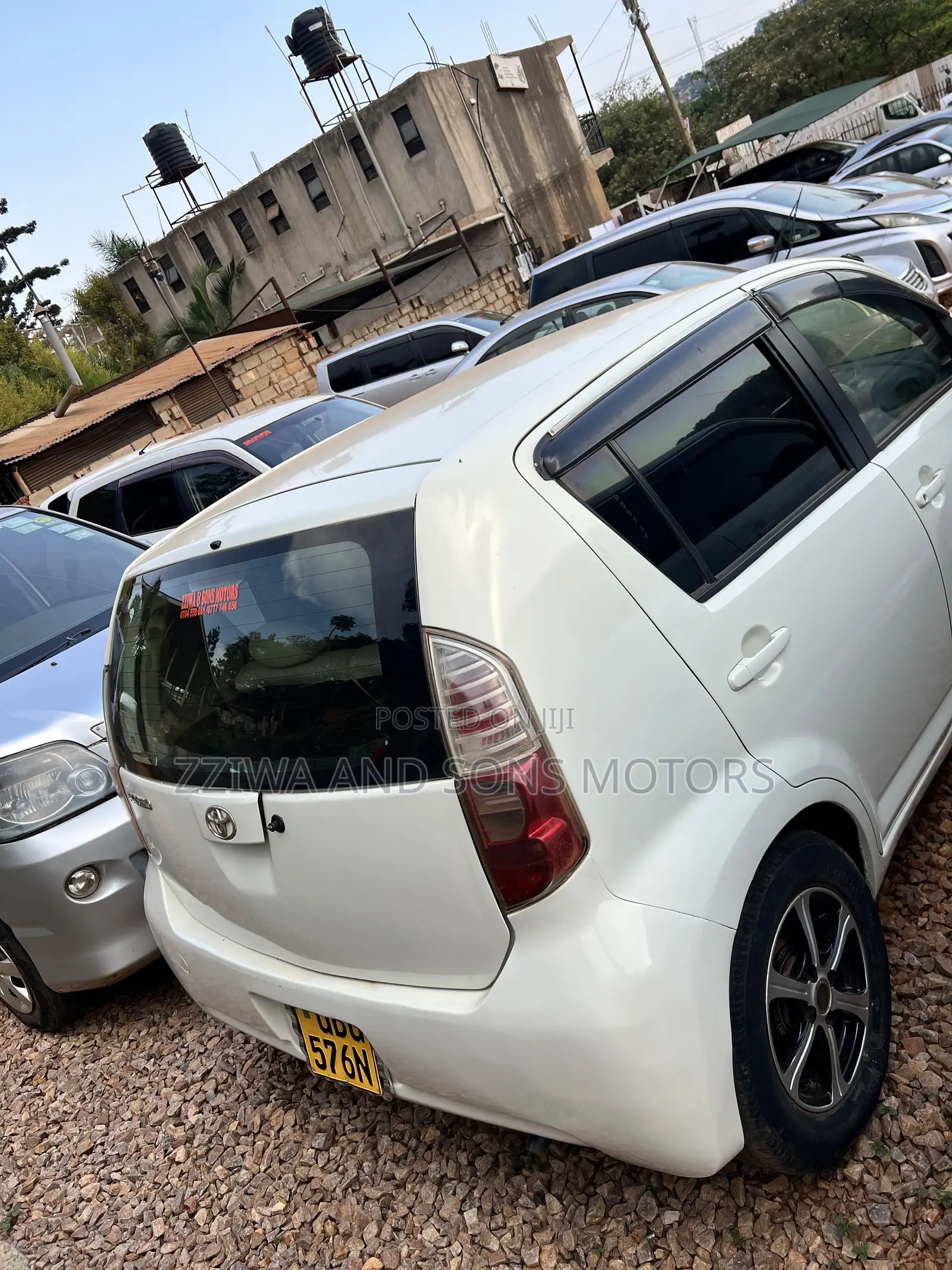 Toyota Passo 1.0 AWD 2010 White