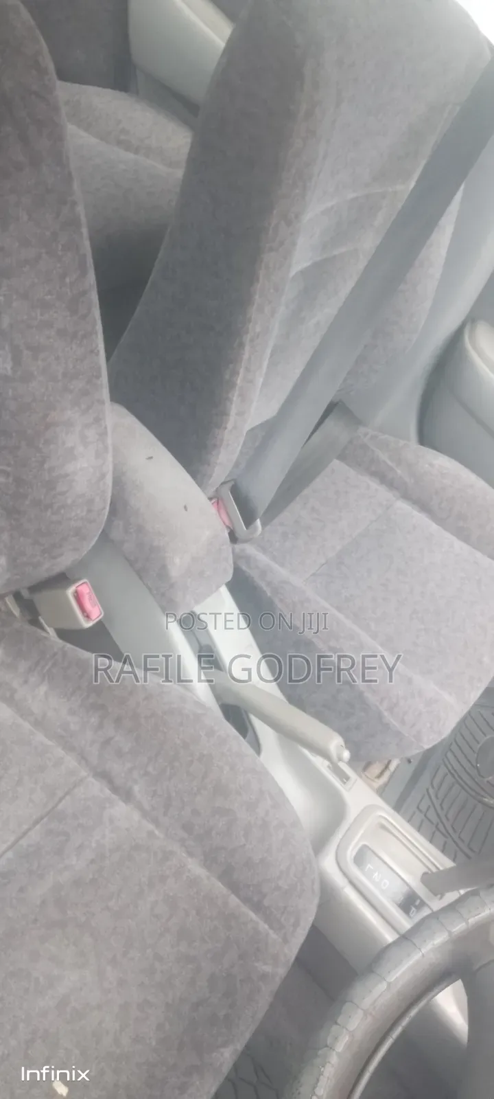 Toyota Corolla 1999 Silver