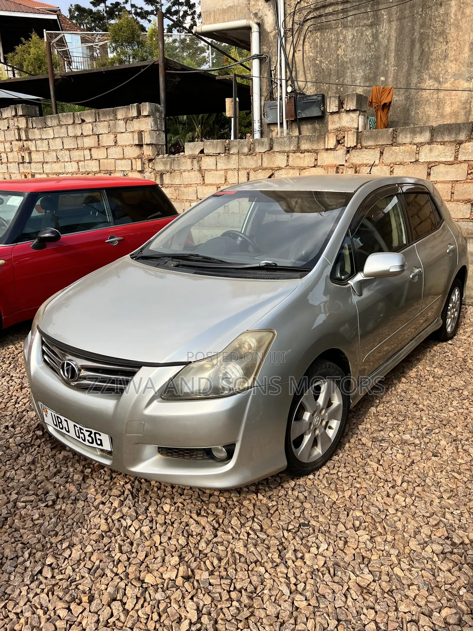 Toyota Blade 2010 Silver
