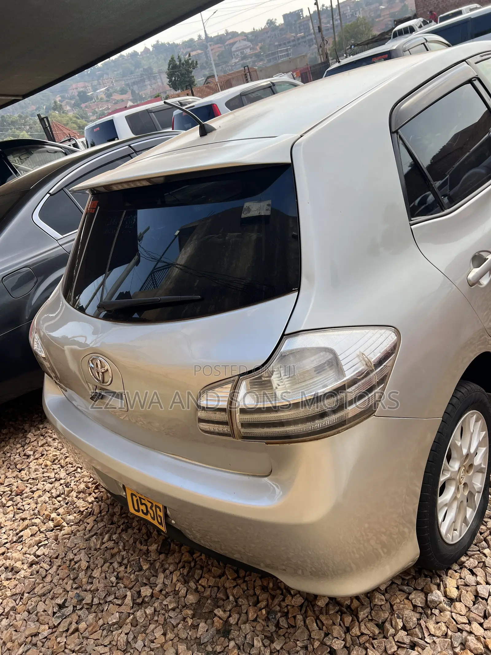 Toyota Blade 2010 Silver