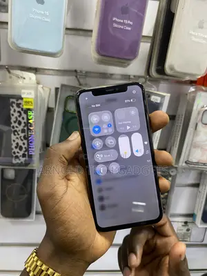 Apple iPhone 11 64 GB Purple