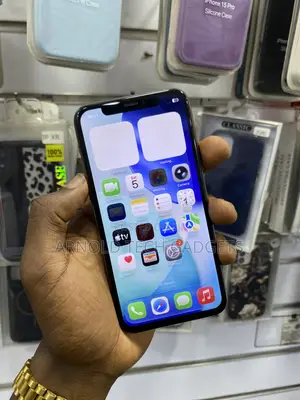 Apple iPhone 11 64 GB Purple