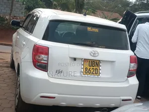 Toyota IST 2008 White