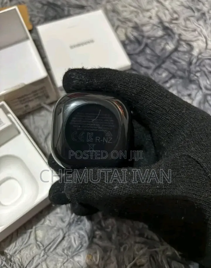 Galaxy Buds Live Samsung