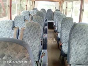 Mitsubishi Fuso Rosa 2017 Blue