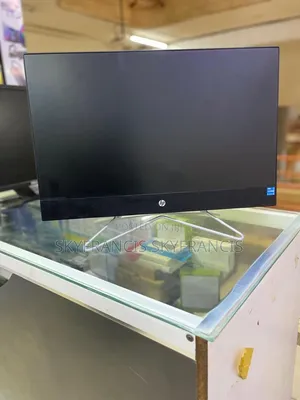 Desktop Computer HP 200 G4 All-in-One 8GB Intel Core i5 SSD 256GB