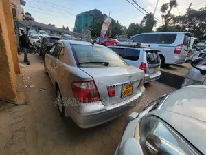 Toyota Premio 2004 Silver