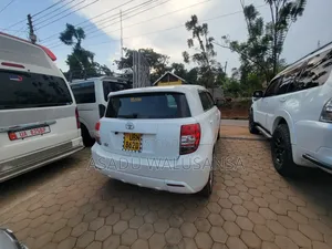 Toyota IST 2010 White