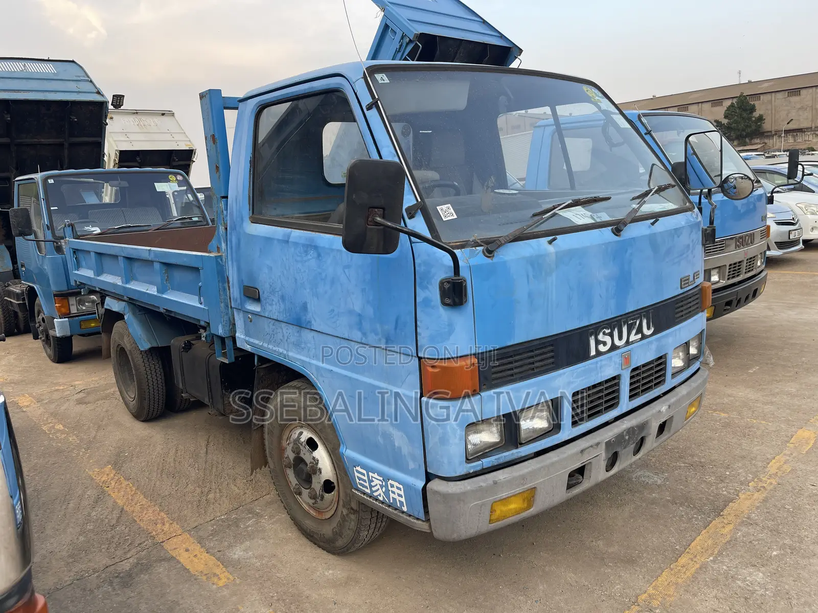 Isuzu Elf Dumper