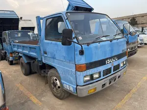 Isuzu Elf Dumper