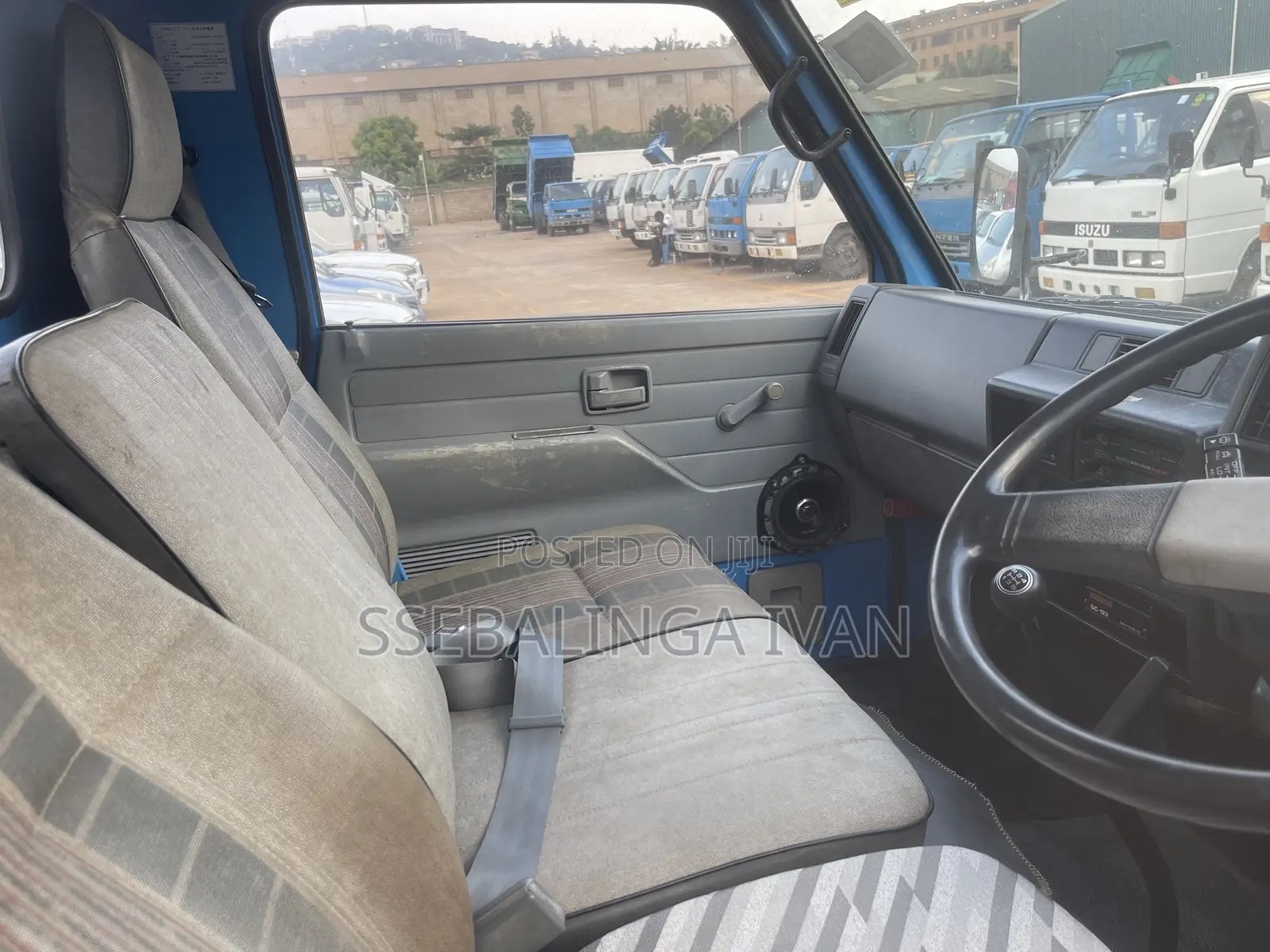 Isuzu Elf Dumper