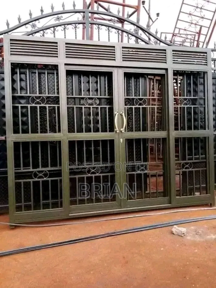 Sliding Door