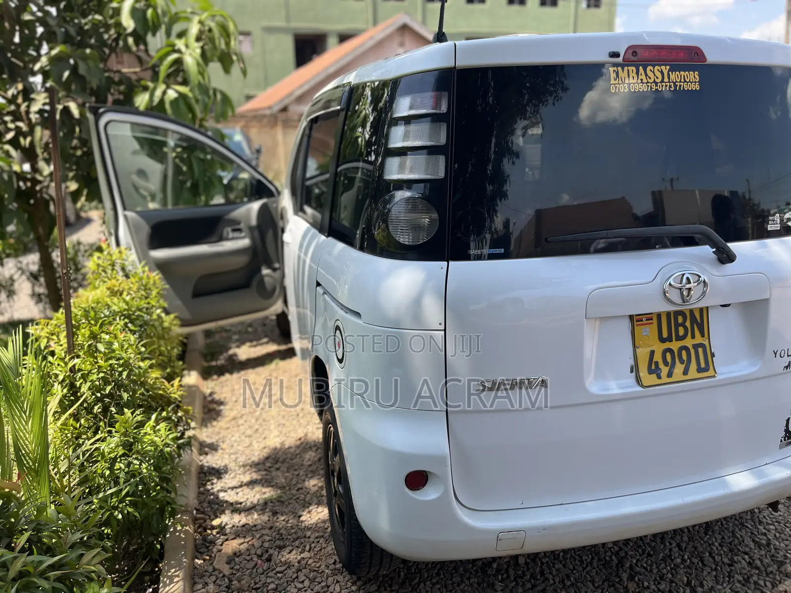 Toyota Sienta 2008 White