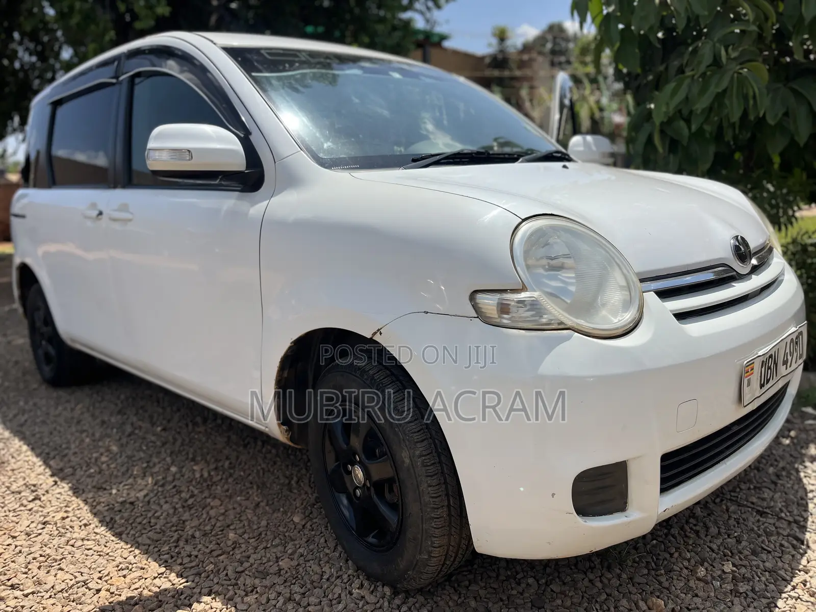 Toyota Sienta 2008 White