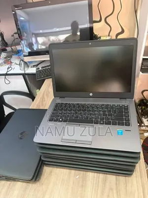 Laptop HP EliteBook 840 G2 8GB Intel Core i5 HDD 500GB