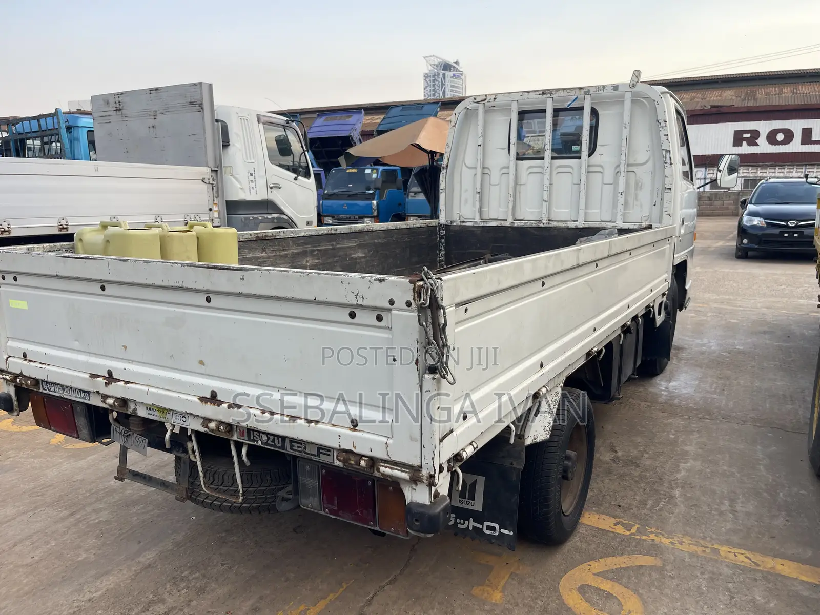 Isuzu Elf Food Truck