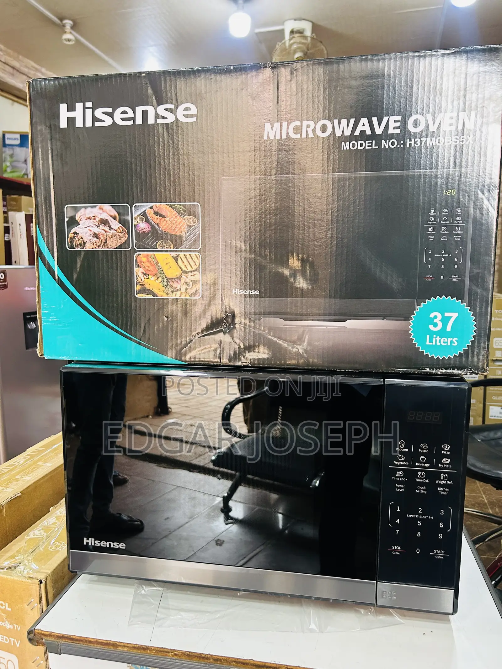 Hisense 37L Microwave Black in Color