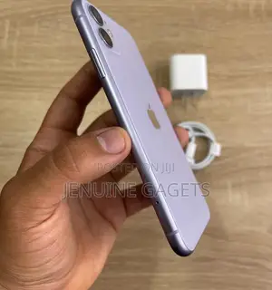 Apple iPhone 11 64 GB Purple