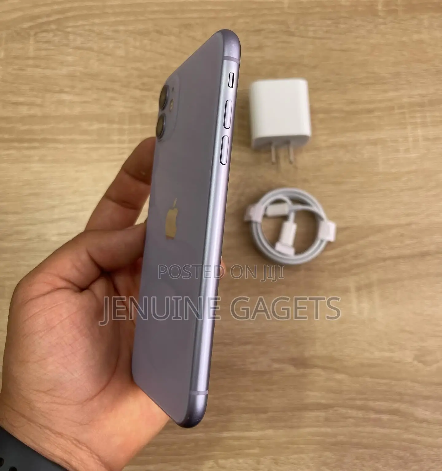 Apple iPhone 11 64 GB Purple