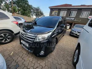 Toyota Noah 2016 Black