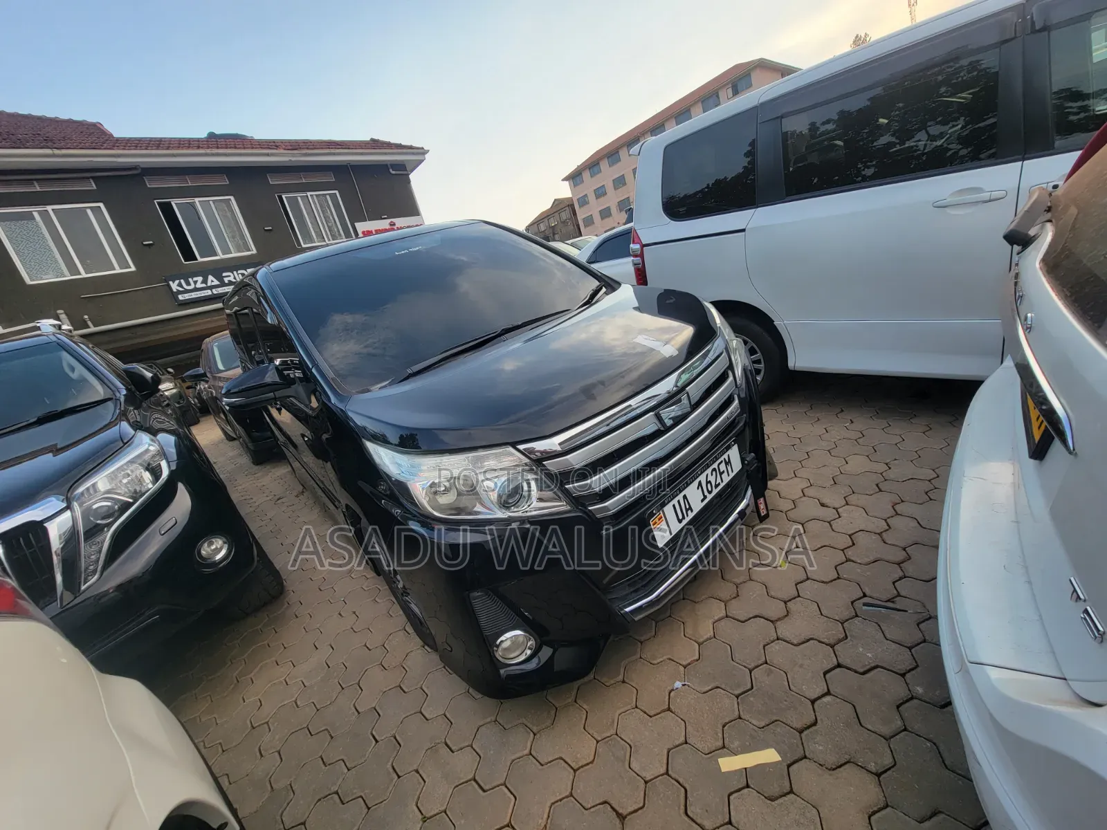 Toyota Noah 2016 Black