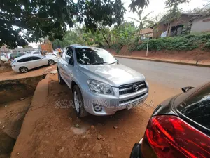 Toyota RAV4 2012 Silver