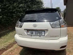 Toyota Harrier 2.4 2008 White