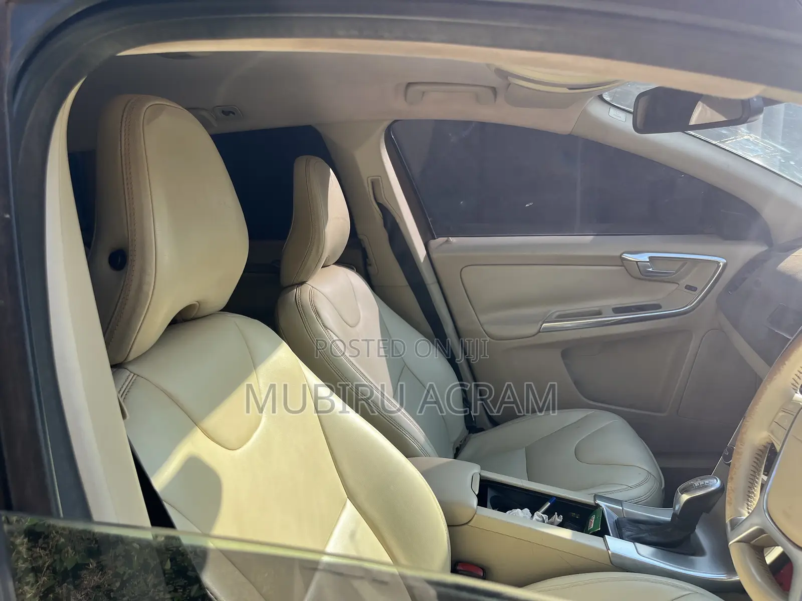 Volvo XC60 2013 Brown