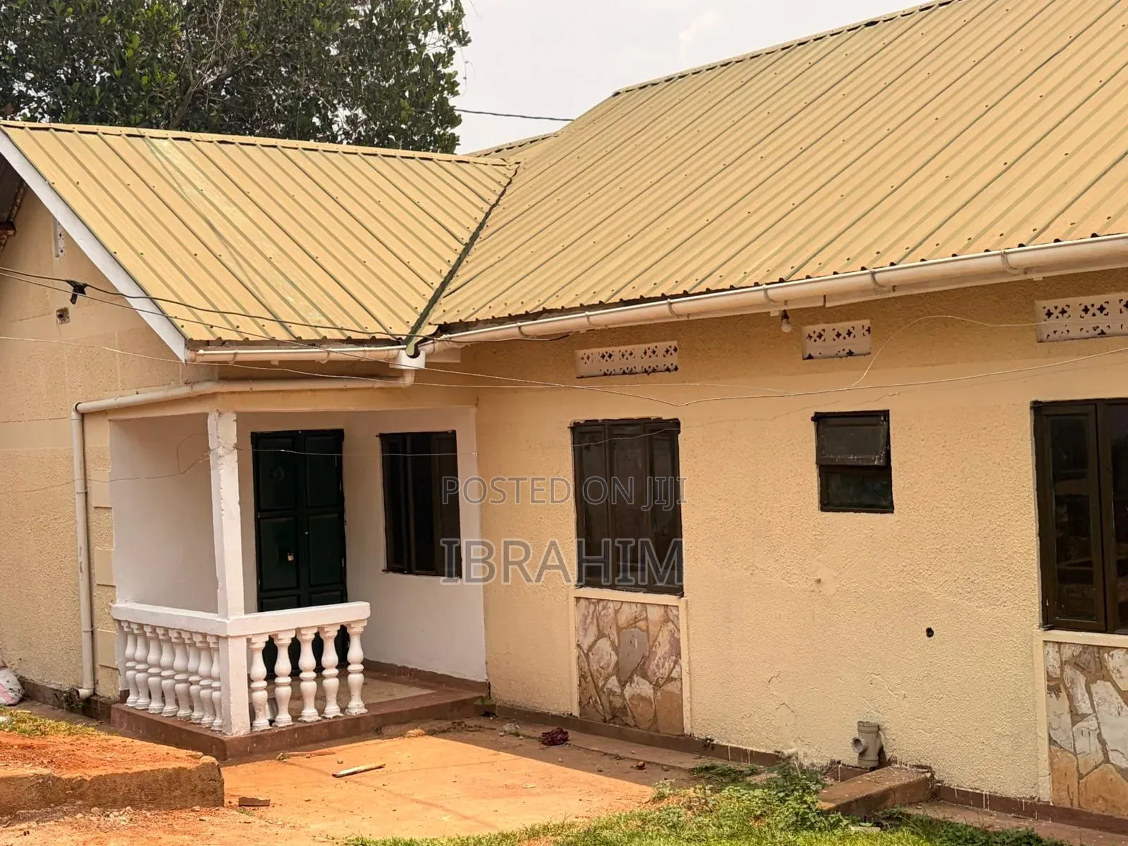 3bdrm Bungalow in Buddo, Nsangi for rent