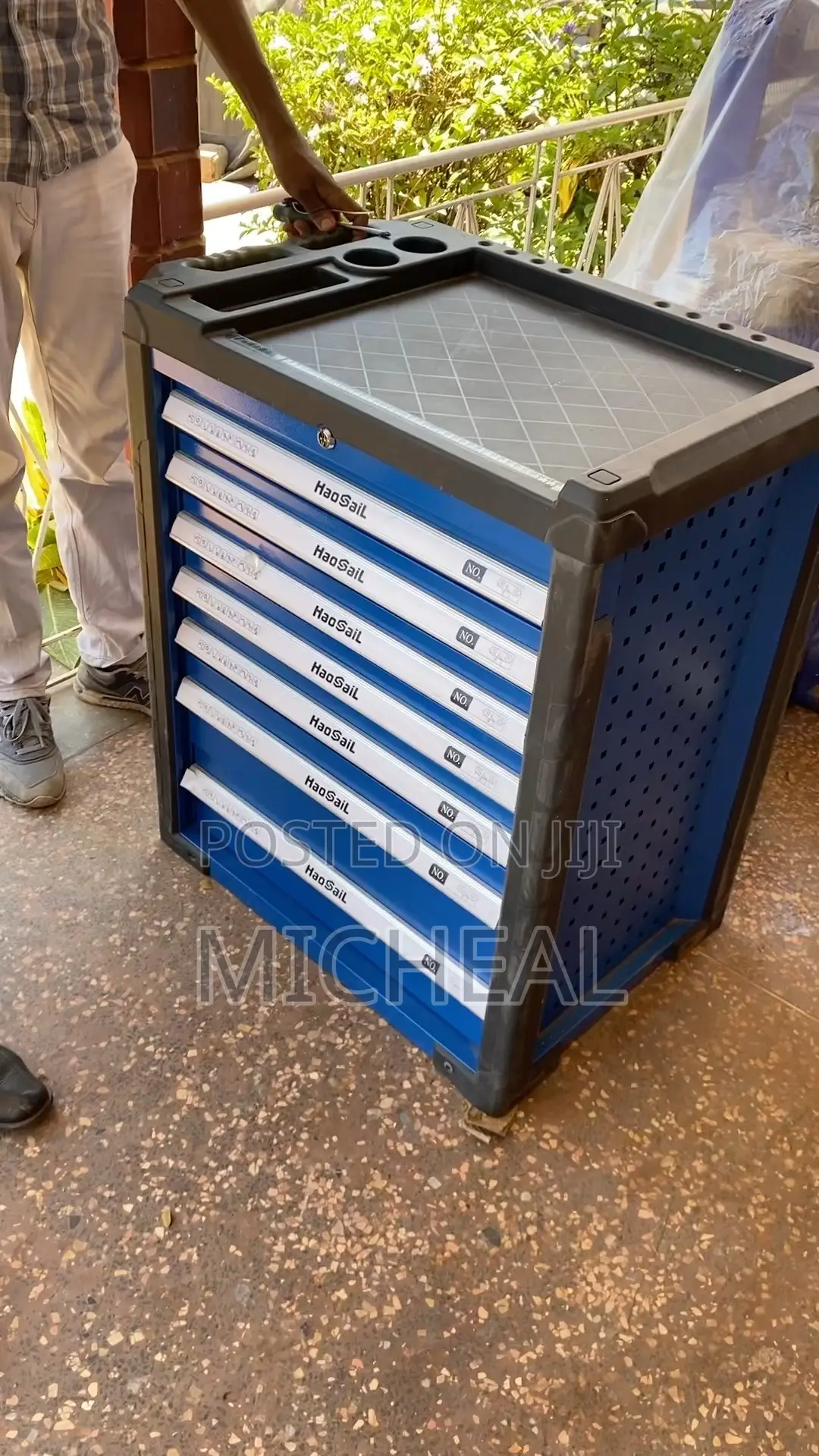 Tool Cart or Tool Box