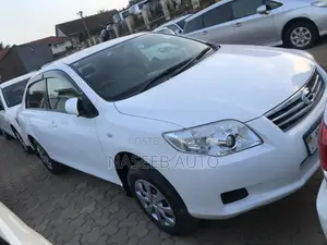 Toyota Axio 2010 White