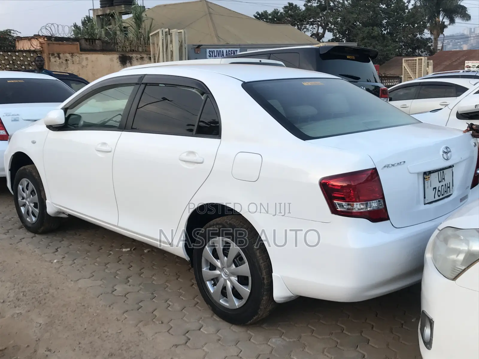 Toyota Axio 2010 White