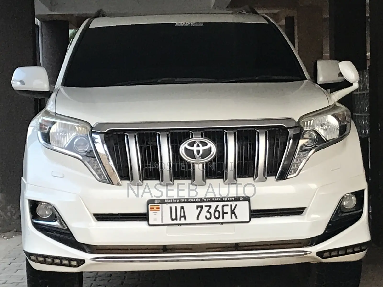 Toyota Land Cruiser Prado 2016 White
