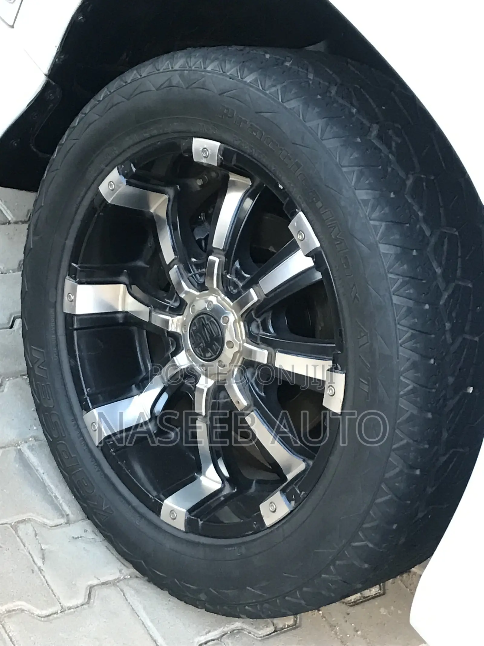 Toyota Land Cruiser Prado 2016 White